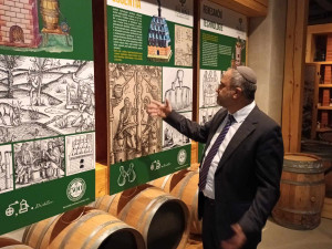 Některé pálenky z Prostějova je košer. Výroby v Palírně u Zeleného stromu kontroloval rabín, firma chce vyvážet do Izraele