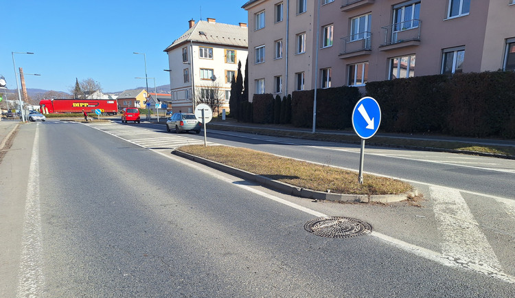 Začíná oprava rušného tahu ve Šternberku. Na spojnici s Olomoucí jsou v plánu i úplné uzavírky