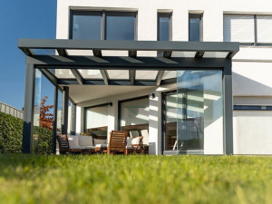 Atypické hliníkové pergoly a zimní zahrady jsou pro Lignum CZ standardem