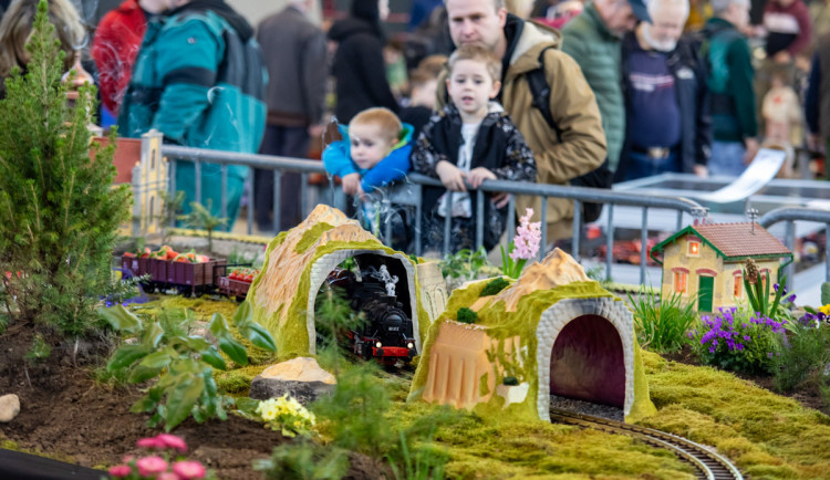 Vláčky v pavilonu A. Výstava For Model změnila uspořádání, o víkendu se čeká velký zájem