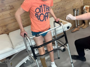 Streptokok ho připravil o prsty i část nohy, bojovník Mareček ale bitvu o život ve FN Olomouc vyhrál