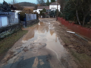 Bahno zaplavilo ulice. První intenzivnější bouřky roku udeřily i v Olomouckém kraji