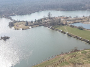 VIDEO: Boj s benzenem v Hustopečích pokračuje. Správa železnic zvažuje vybudování náhradní koleje
