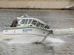 Městská policie Šumperk na apríla oznámila vytvoření říčního oddílu