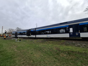 Při havárii vlaku u Šantovky uniklo 400 litrů pohonných hmot. Mlýnský potok a Morava jsou zatím v pořádku