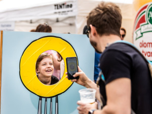 TIP NA VÍKEND: Olomouc o víkendu už poosmé ovládne tvarůžkový festival. Chybět nebudou ani zákusky