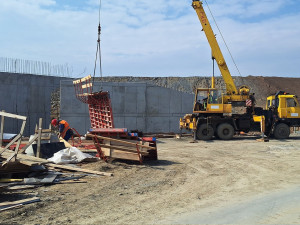 VIDEO: Okolí Přerova se díky stavbě dálnice D1 mění rychle před očima. Termín dokončení je před Vánocemi