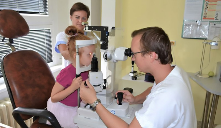 Prostějovská nemocnice rozšiřuje péči pro děti s očními. Poradna bude otevřena i v pondělí