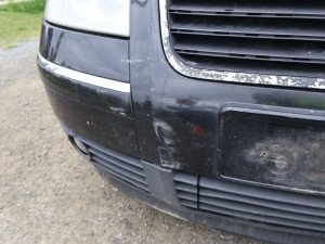 Muž řídil s kotníkem v sádře. V Litovli narazil do protijedoucího vozidla