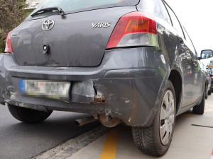 Řidička způsobila v Olomouci řetězovou nehodu, ve stresu od kolize ujela