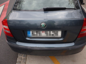 Řidička způsobila v Olomouci řetězovou nehodu, ve stresu od kolize ujela