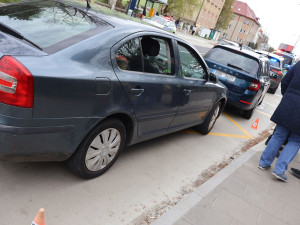Řidička způsobila v Olomouci řetězovou nehodu, ve stresu od kolize ujela