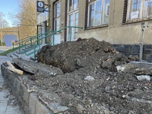 VIDEO: Ze zanedbané budovy nádraží v Teplicích nad Bečvou bude nové infocentrum