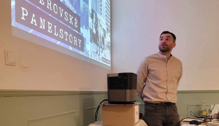 Přerov pohltil zármutek. Ve věku 37 let zemřel moderátor a patriot Václav Havlík