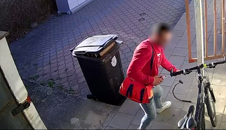 Kolo v Olomouci ukradl za dvacet vteřin, mělo ale GPS. Policisté šli najisto