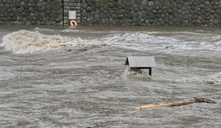 Vláda prodlužuje program Povodeň 2024, přichází s režimem Sanace
