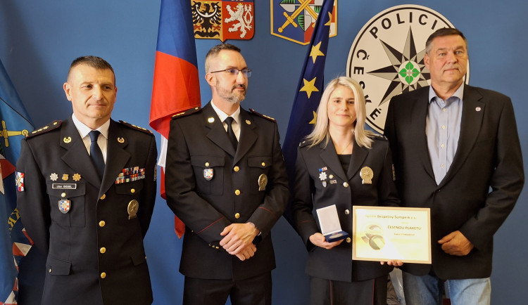 Ocenění pro policistku ze Šumperka. V Alpách zachránila dva horolezce