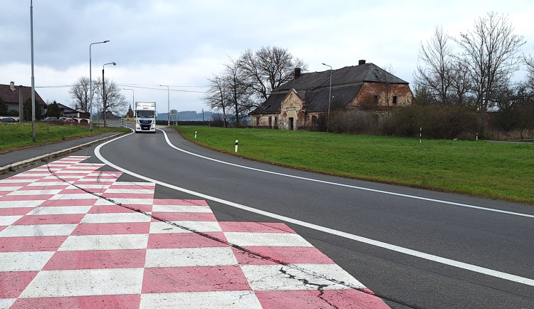 Hlavní tah do Čech se za Mohelnicí úplně uzavře. Oprava silnice potrvá měsíc a půl