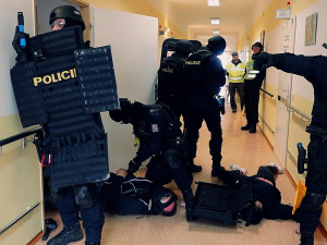 Policejní akce v šumperské nemocnici: proběhne cvičný zásah proti ozbrojenému agresorovi