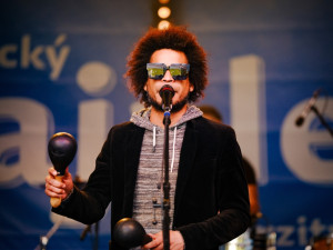 Králem letošního majálesu se stal muzikant Petr Fiala. Program pokračuje i zítra