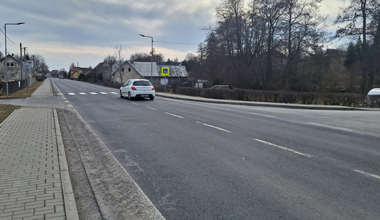 Omezení na trase do Bruntálu. Začíná oprava průtahu v Dětřichově nad Bystřicí