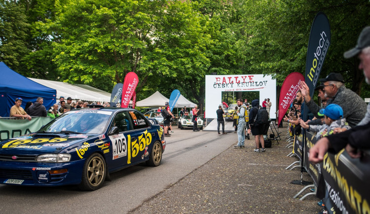 Kulturní tipy: Jižní Čechy čeká vinný košt, slet papoušků i letadel a rallye