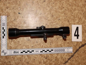 Prostějovští kriminalisté vypátrali ukradené zbraně, dva muže obvinili z nedovoleného ozbrojování