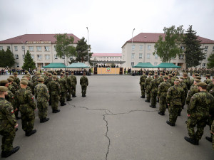 VIDEO: Tankový prapor z Přáslavic slaví 30 let. Výročí připomíná i akční a dojemný klip