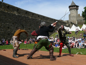 TIP NA VÍKEND: Bojová vřava minulých staletí. Helfštýn obsadí festival vojenské historie