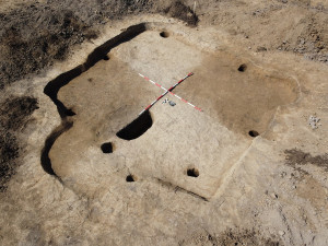 Na Prostějovsku archeologové objevili hrob keltského bojovníka s mečem, kopím a štítem