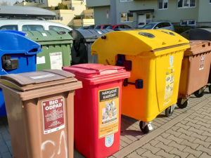 Nezapomeňte na odpady. V Olomouci lze v hotovosti zaplatit naposledy ve čtvrtek