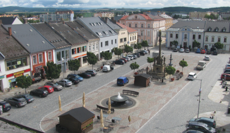 Města vymírají, výjimkou je Olomouc a Mohelnice. Stavíme byty, říká starosta