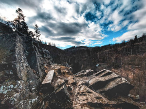 TIP NA VÝLET: Malý Rabštýn nabízí krásné výhledy, dvojitý most, lom nebo pstruží líheň