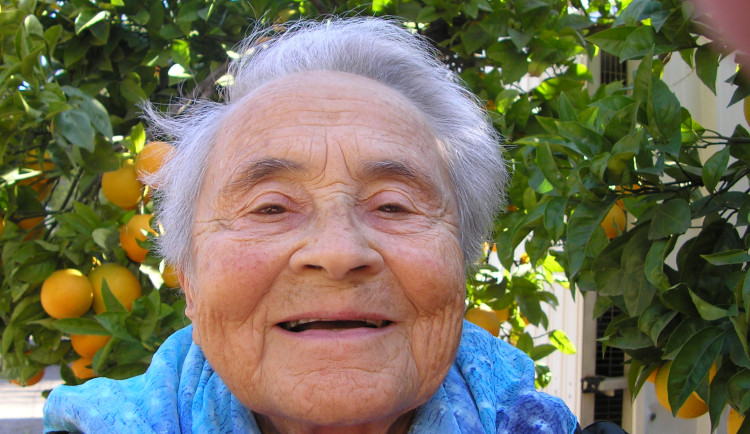 Zemřela prostějovská rodačka a přeživší holocaustu Maud Beerová, autorka knihy Co oheň nespálil