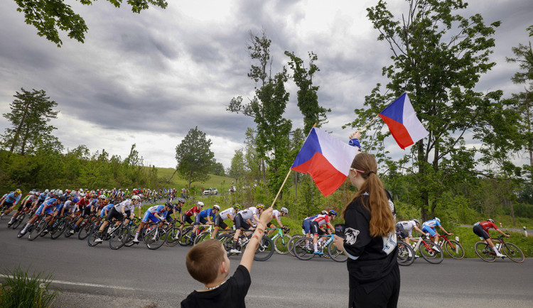 Souboj budoucích hvězd cyklistiky. Na Závodu míru zvítězil Španěl Pau Martí
