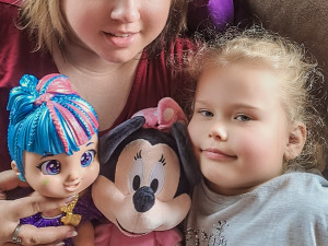 Na skok do nemocnice. Odstranění mandlí, zmrzlina a pětiletá Natálka ve stejný den jela domů