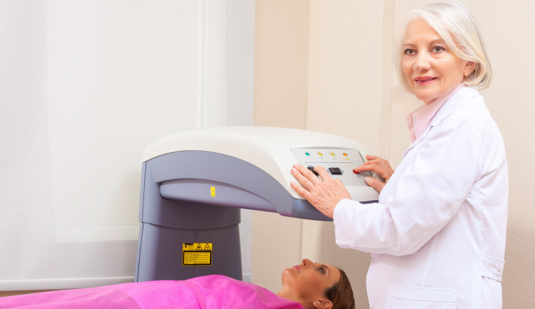 Poliklinika AGEL Olomouc rozšiřuje nabídku denzitometrických vyšetření