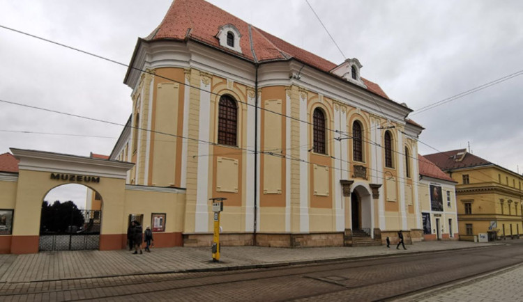 Zpronevěra ve Vlastivědném muzeu Olomouc? Hejtmanství nařídilo kontrolu