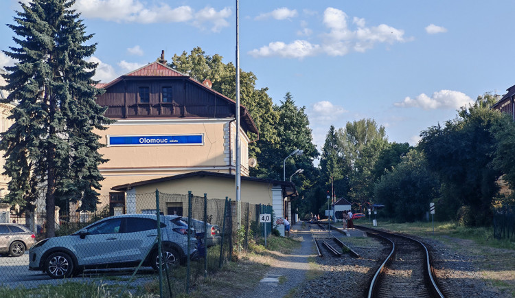 Zastávka Olomouc-město se přes prázdniny dočká několika vylepšení