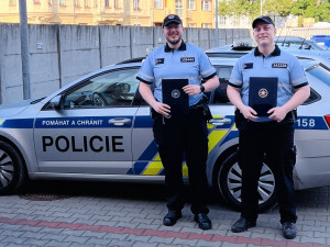 Drama v Bedihošti. Policisté z Prostějova zachránili život muži v bezvědomí