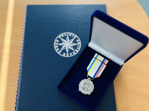 Drama v Bedihošti. Policisté z Prostějova zachránili život muži v bezvědomí