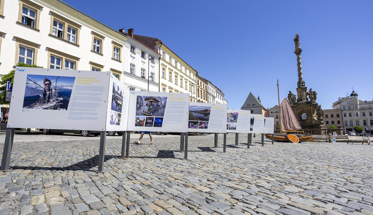 Příběhy plaveb na řece Moravě přibližuje výstava v centru Olomouce