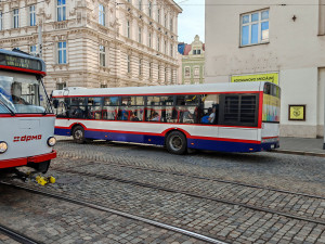 Výluka tramvají na Novou Ulici promluvila do výsledků. DPMO loni zaznamenal úbytek cestujících