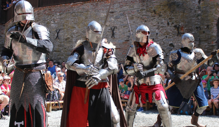 Zažijte velkolepý rytířský turnaj na hradě Sovinec