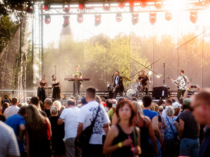 Přerovský park rozezní hudební festival Velká Morava, město do akce investovalo miliony
