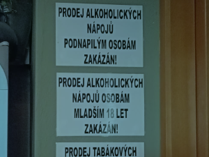 Mládež už nechodí na pivo. Ukázaly to kontroly hygieniků v hospodách na Olomoucku