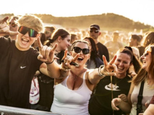 PŘEHLED: Hudba, divadlo i zábava pro děti. Jaké festivaly oživí Olomoucký kraj do konce prázdnin?