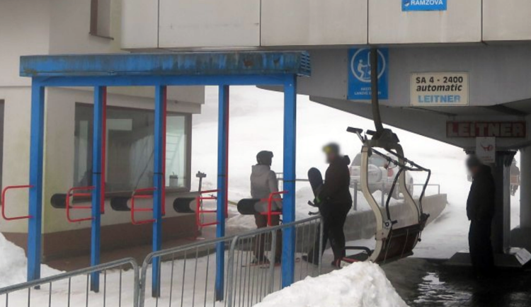 Dolní stanice lanovky v Ramzové - ilustrační foto