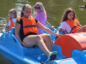 Hurá na Lagunu v Přerově. Po lanovce pro děti zde začaly fungovat vodní šlapadla