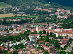 TIP NA VÝLET: Klucanina, to je rozhledna, herní stezka i Tišnovské Stonehenge